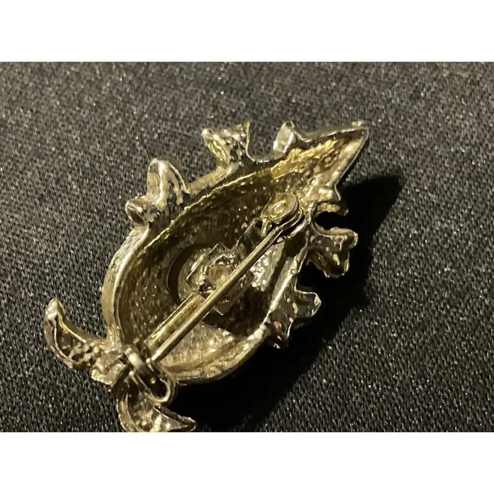 1960’s Gold Tone Clown Face Brooch W/ MOP Mouth